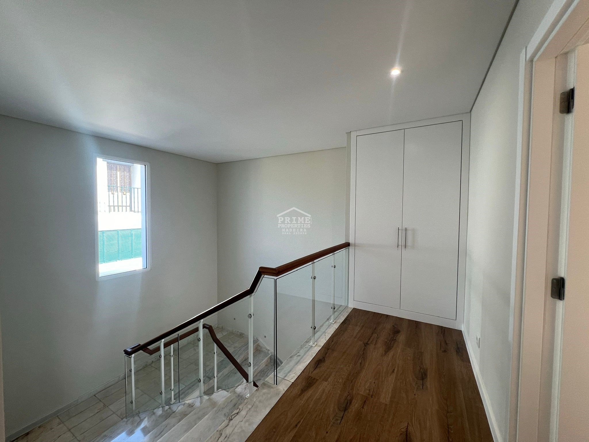 4 Bed, 3 Bath, HouseFor Sale, Funchal, Ilha da Madeira, 9060-011