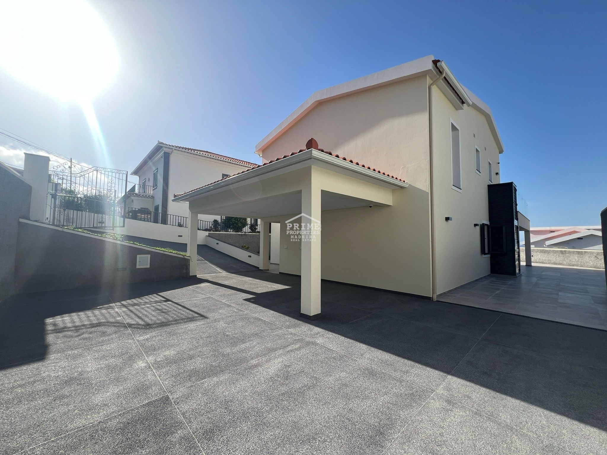 4 Bed, 3 Bath, HouseFor Sale, Funchal, Ilha da Madeira, 9060-011