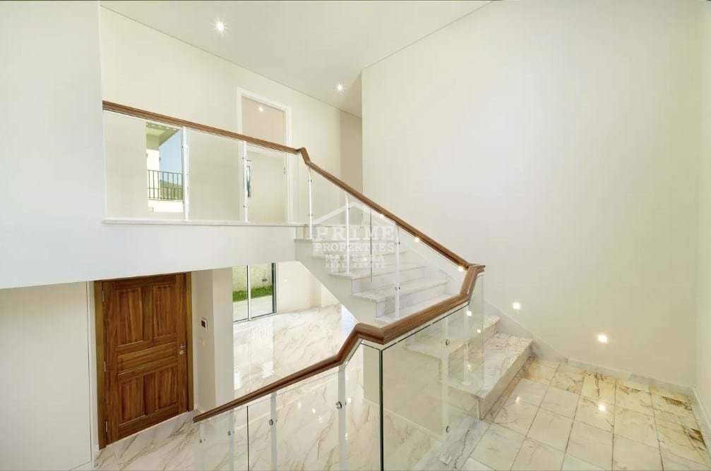 4 Bed, 3 Bath, HouseFor Sale, Funchal, Ilha da Madeira, 9060-011