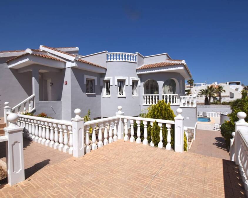 7 Bed, 4 Bath, HouseFor Sale, Ciudad Quesada, Alicante