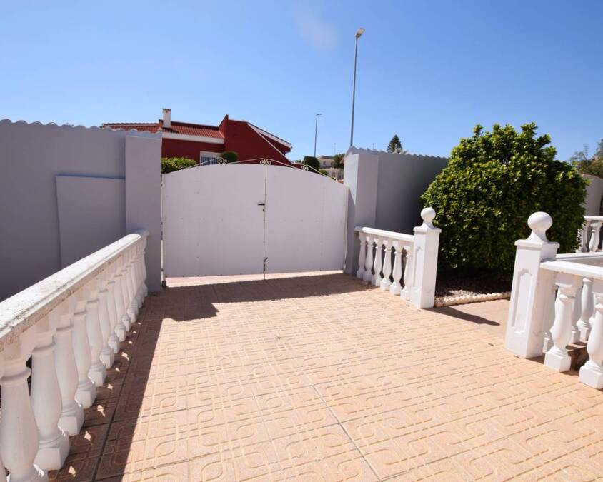 7 Bed, 4 Bath, HouseFor Sale, Ciudad Quesada, Alicante