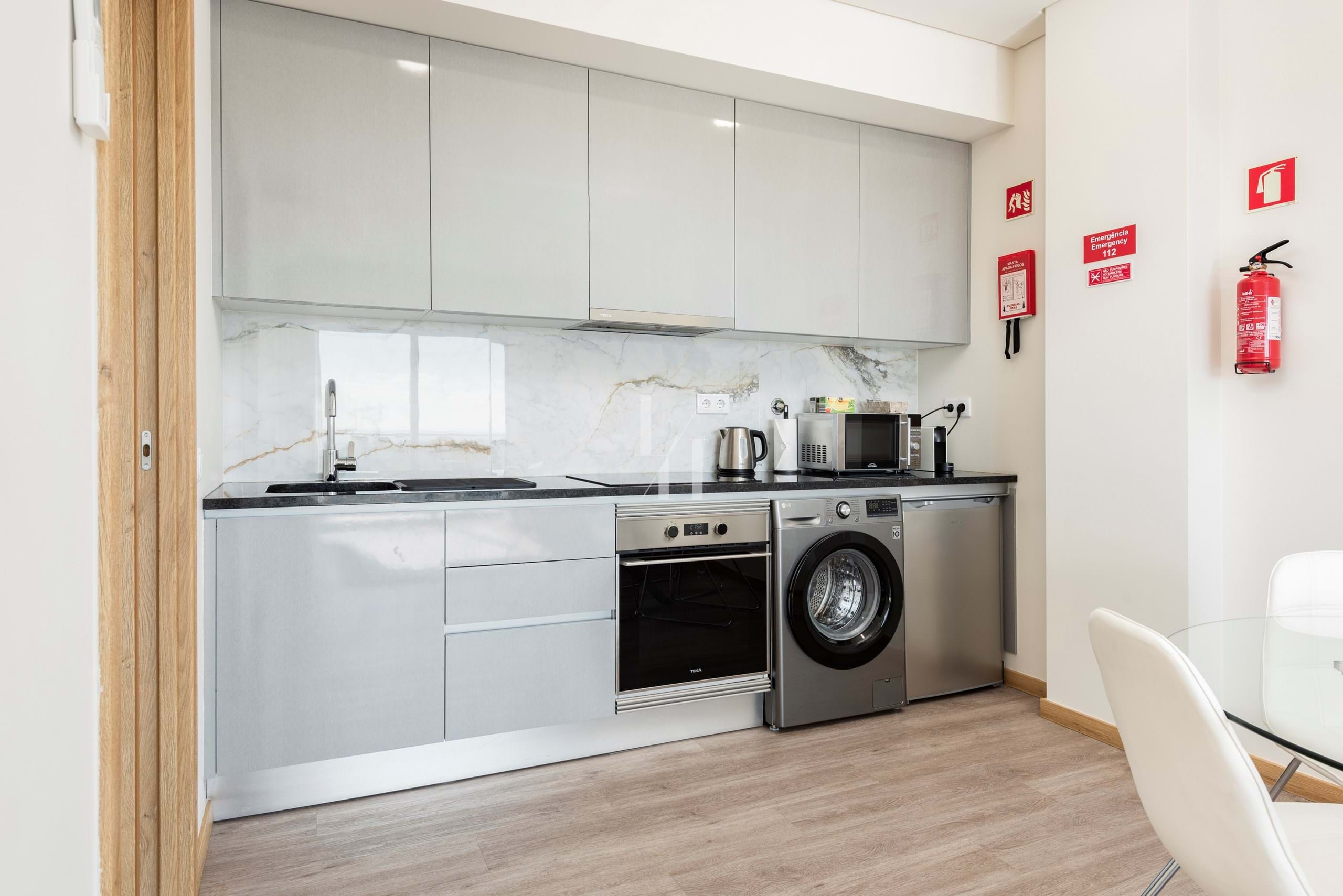 1 Bed, 1 Bath, ApartmentFor Sale, Albufeira, Faro, 8200-042