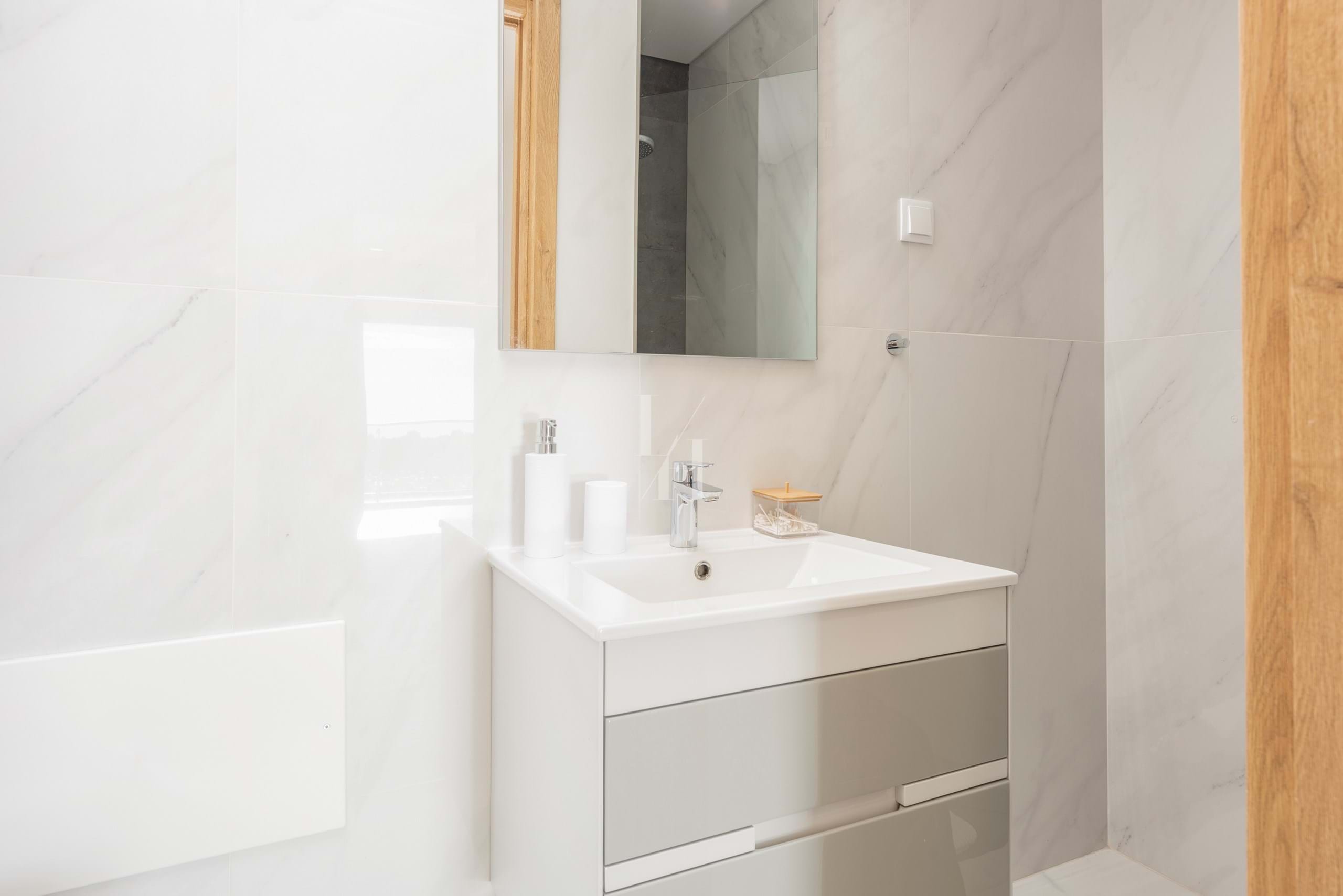 3 Bed, 2 Bath, ApartmentFor Sale, Albufeira, Faro, 8200-042