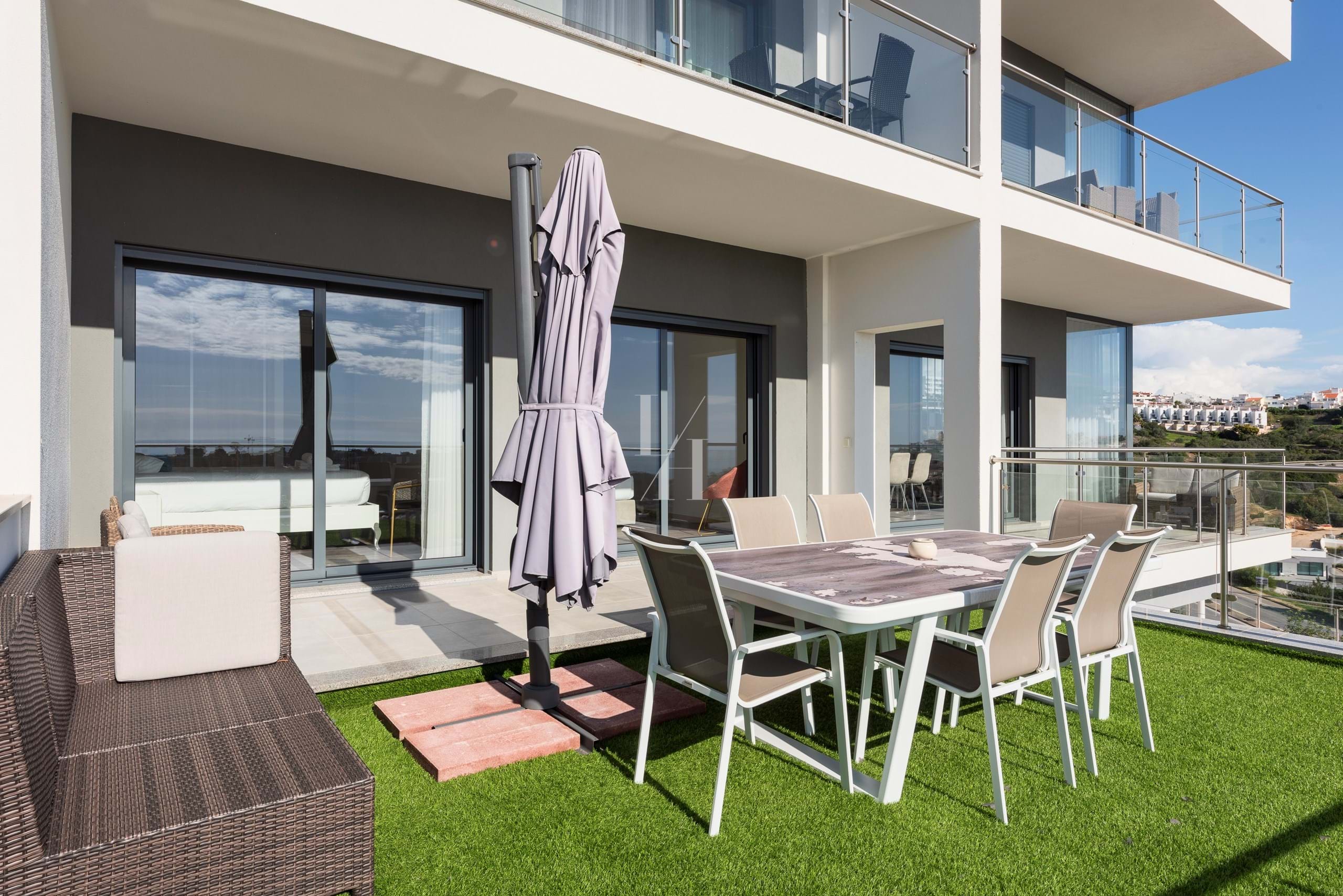 3 Bed, 2 Bath, ApartmentFor Sale, Albufeira, Faro, 8200-042