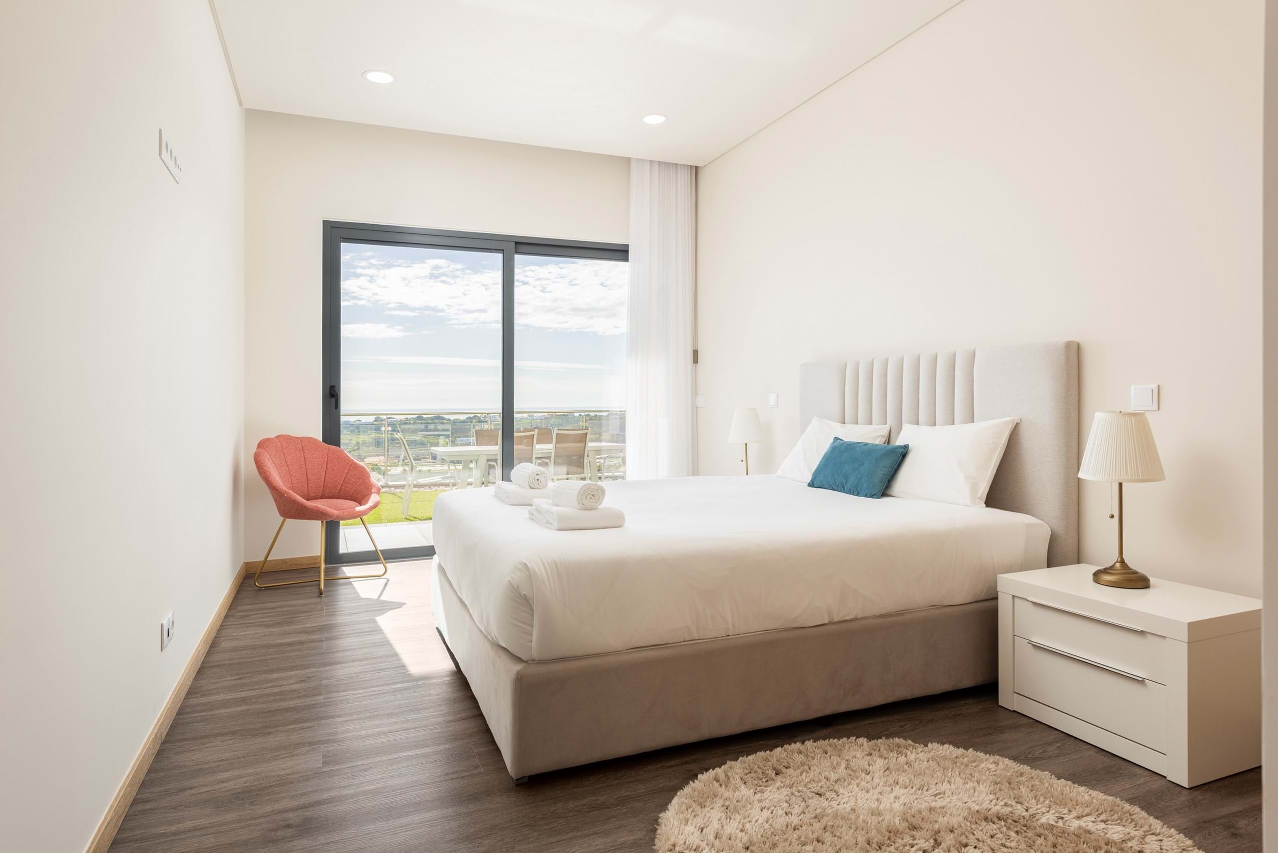 3 Bed, 2 Bath, ApartmentFor Sale, Albufeira, Faro, 8200-042