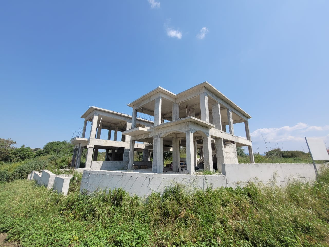 4 Bed, 3 Bath, HouseFor Sale, Paphos, Paphos