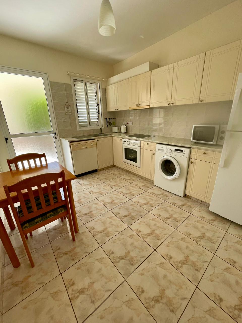 3 Bed, 2 Bath, ApartmentFor Sale, Paphos, Paphos