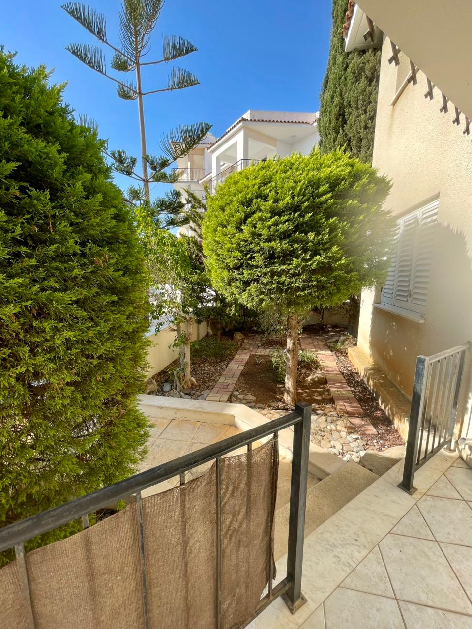 3 Bed, 2 Bath, ApartmentFor Sale, Paphos, Paphos