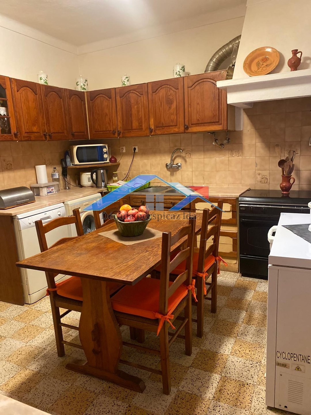 3 Bed, 2 Bath, HouseFor Sale, Coruche, Santarém, 2100-018