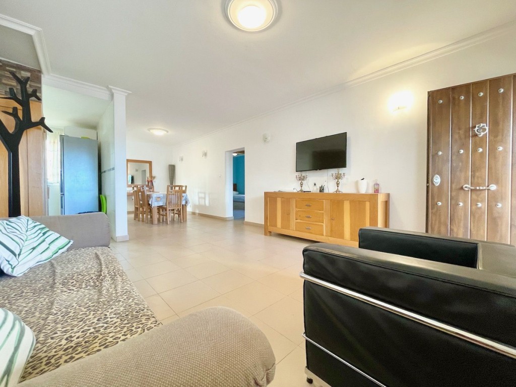 5 Bed, 2 Bath, HouseFor Sale, Fuengirola, Malaga