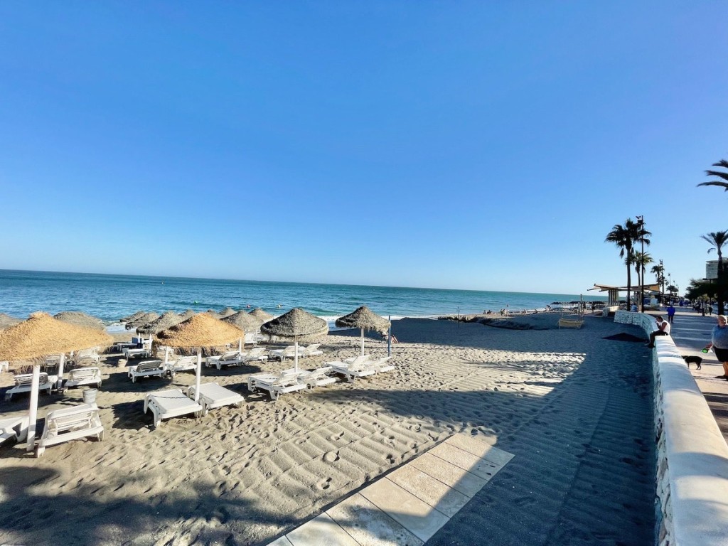 5 Bed, 2 Bath, HouseFor Sale, Fuengirola, Malaga