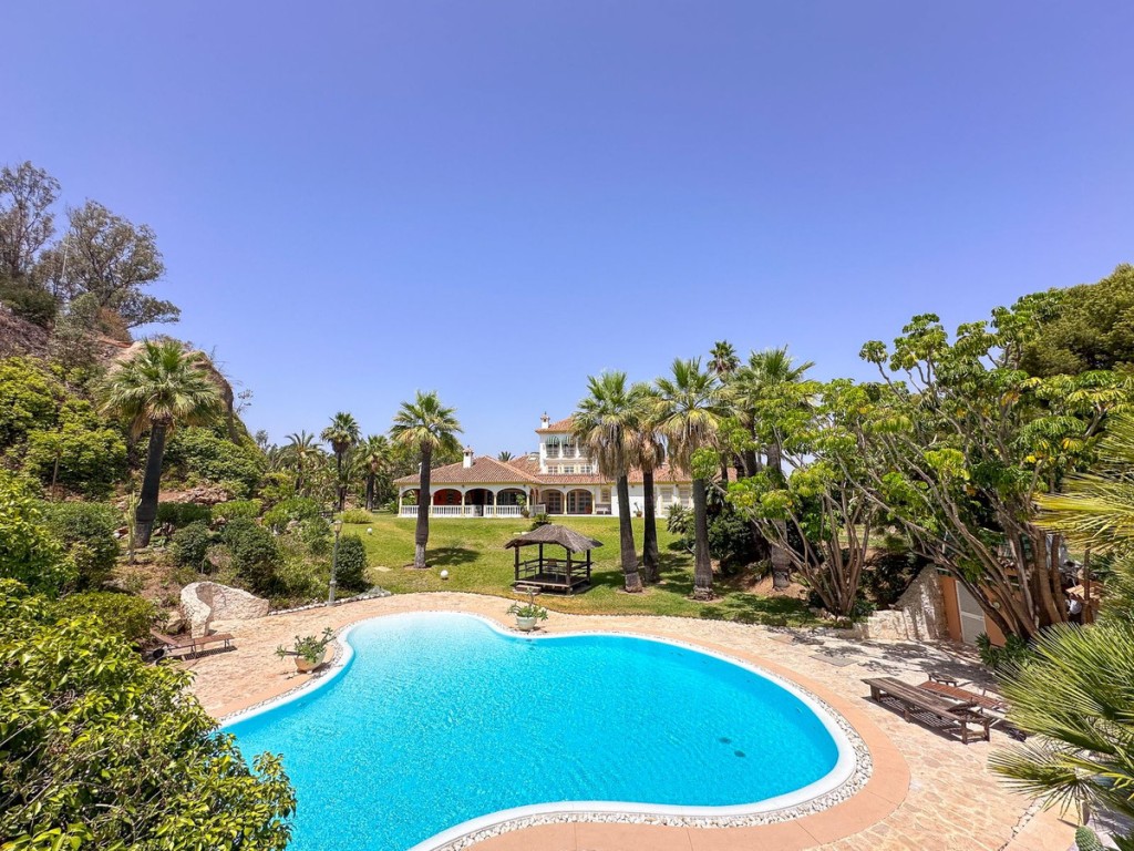 9 Bed, 7 Bath, HouseFor Sale, Mijas Costa, Malaga