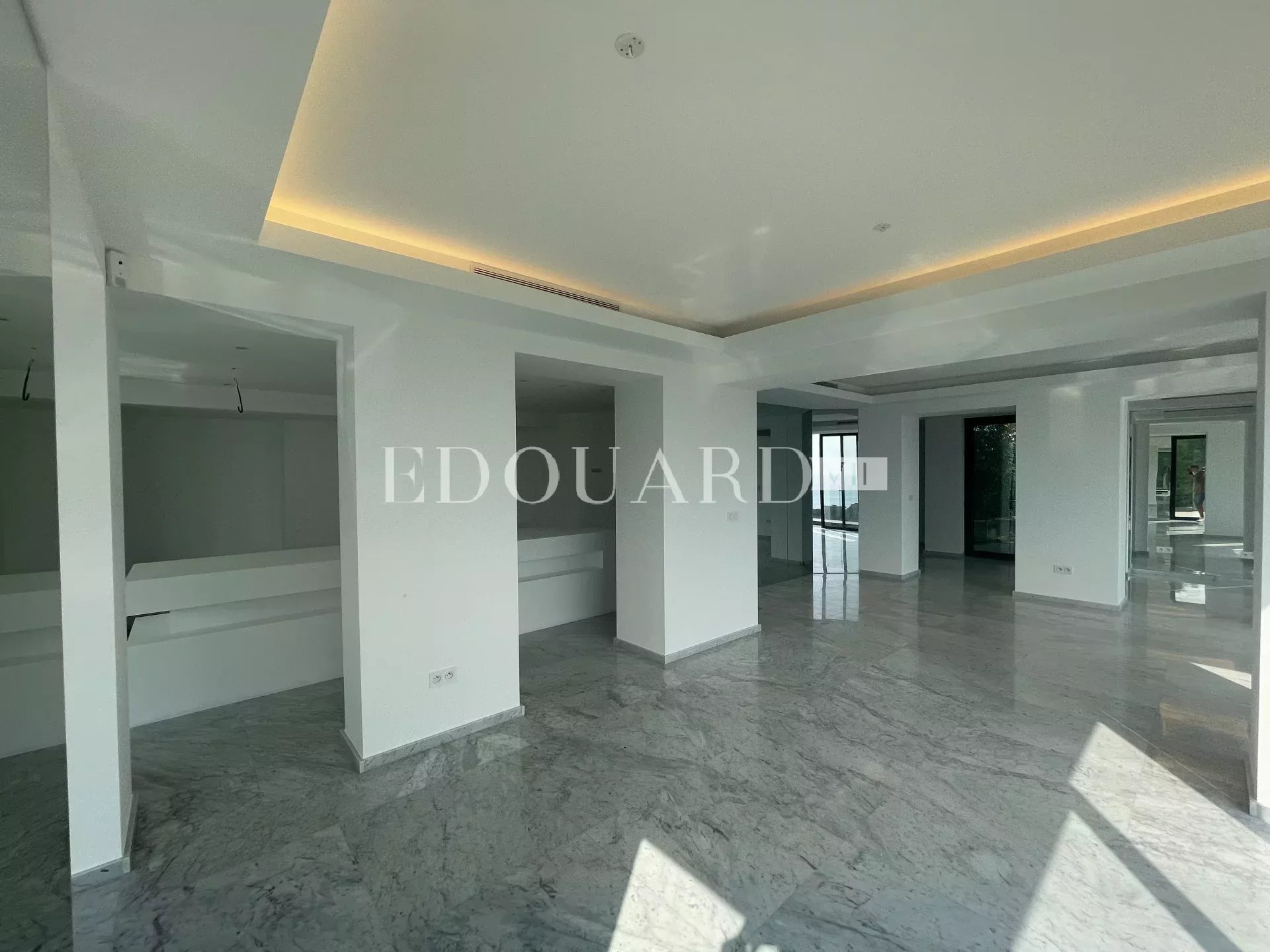 4 Bed, 3 Bath, HouseFor Sale, Roquebrune-Cap-Martin, Alpes-Maritimes