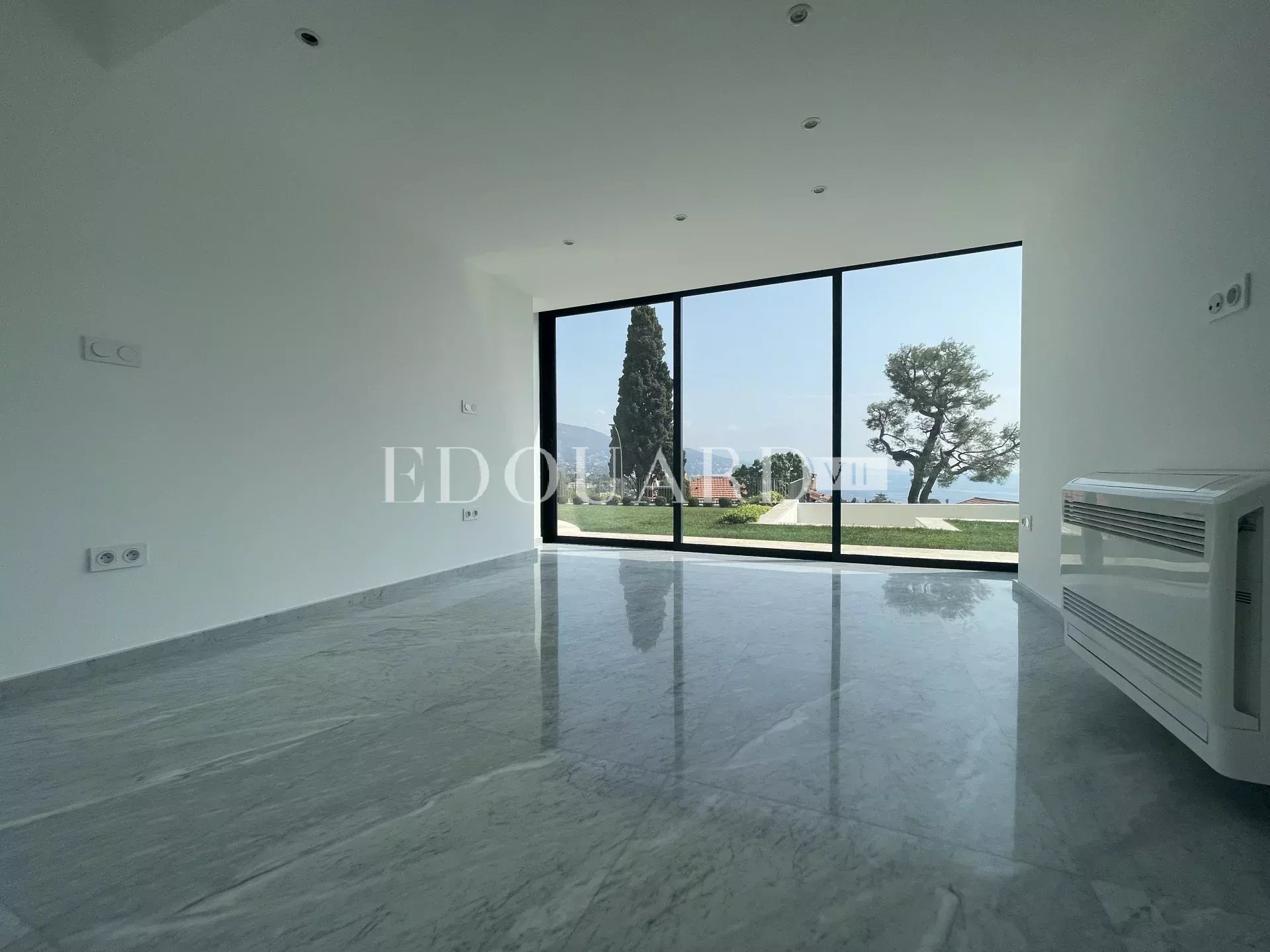 4 Bed, 3 Bath, HouseFor Sale, Roquebrune-Cap-Martin, Alpes-Maritimes