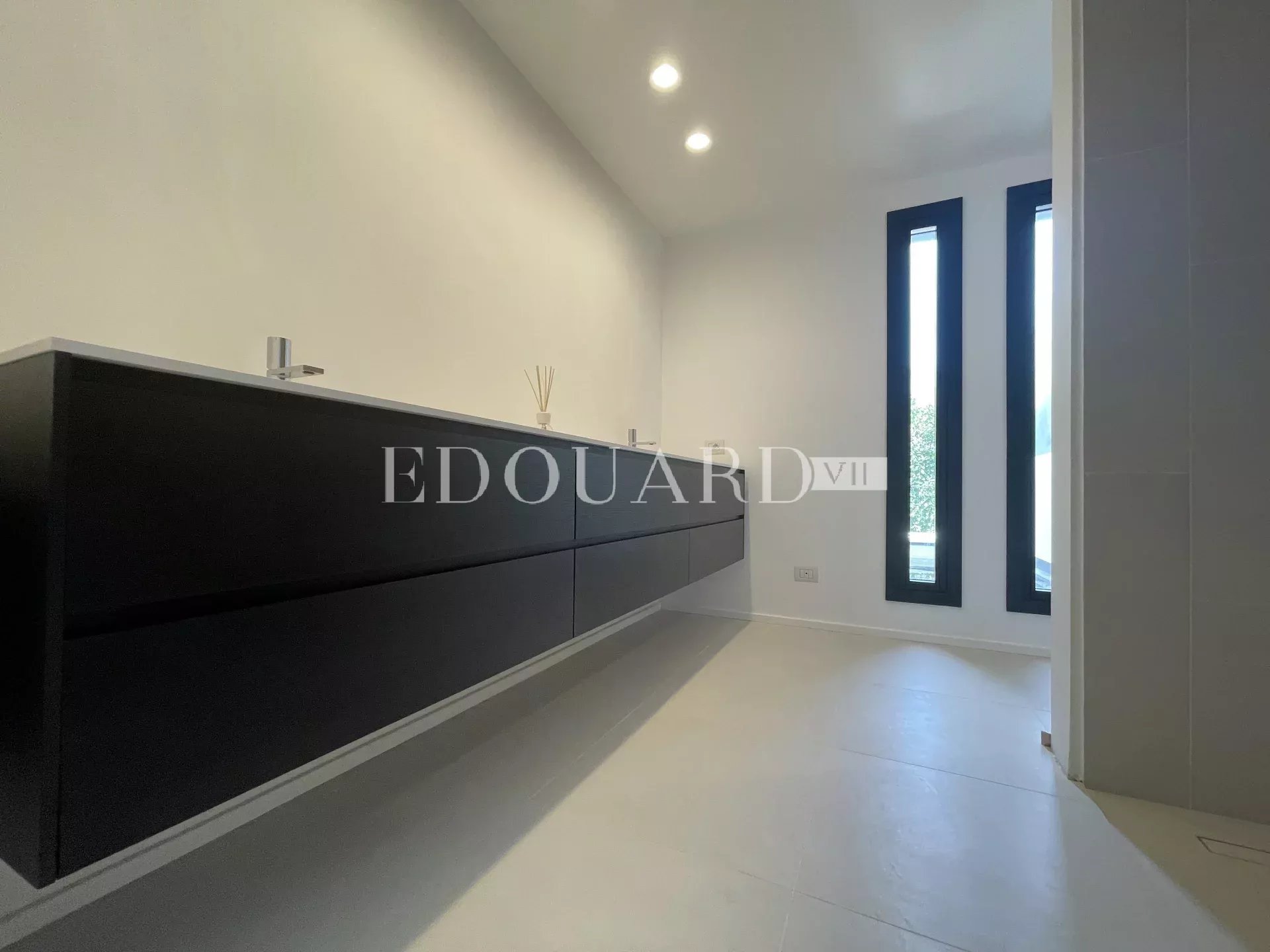 5 Bed, 5 Bath, HouseFor Sale, Roquebrune-Cap-Martin, Alpes-Maritimes