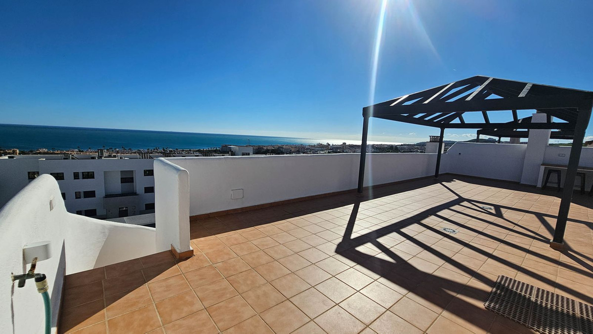 3 Bed, 2 Bath, ApartmentFor Sale, Casares Playa, Malaga