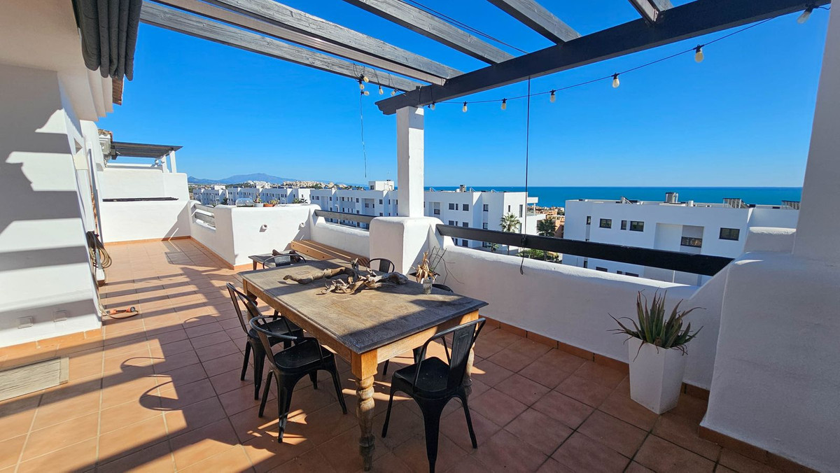 3 Bed, 2 Bath, ApartmentFor Sale, Casares Playa, Malaga