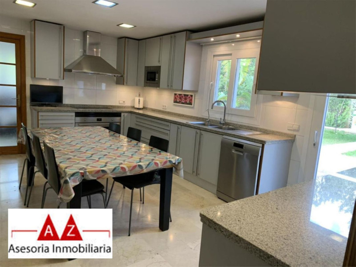 6 Bed, 3 Bath, HouseFor Sale, Marratxí, Islas Baleares