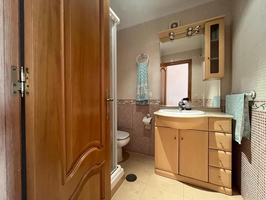 3 Bed, 2 Bath, ApartmentFor Sale, Torrevieja, Alicante