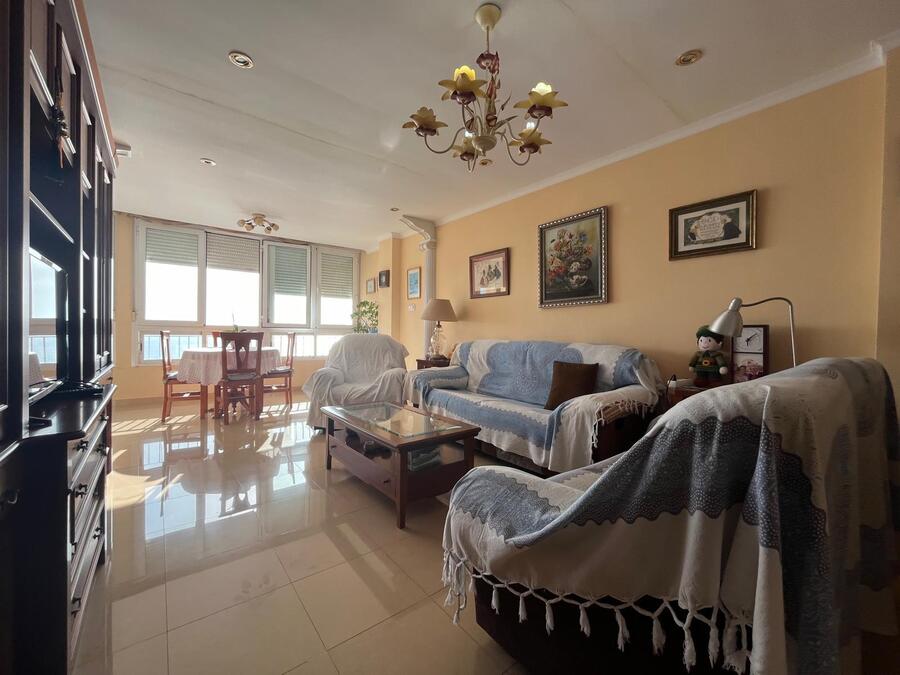 3 Bed, 2 Bath, ApartmentFor Sale, Torrevieja, Alicante