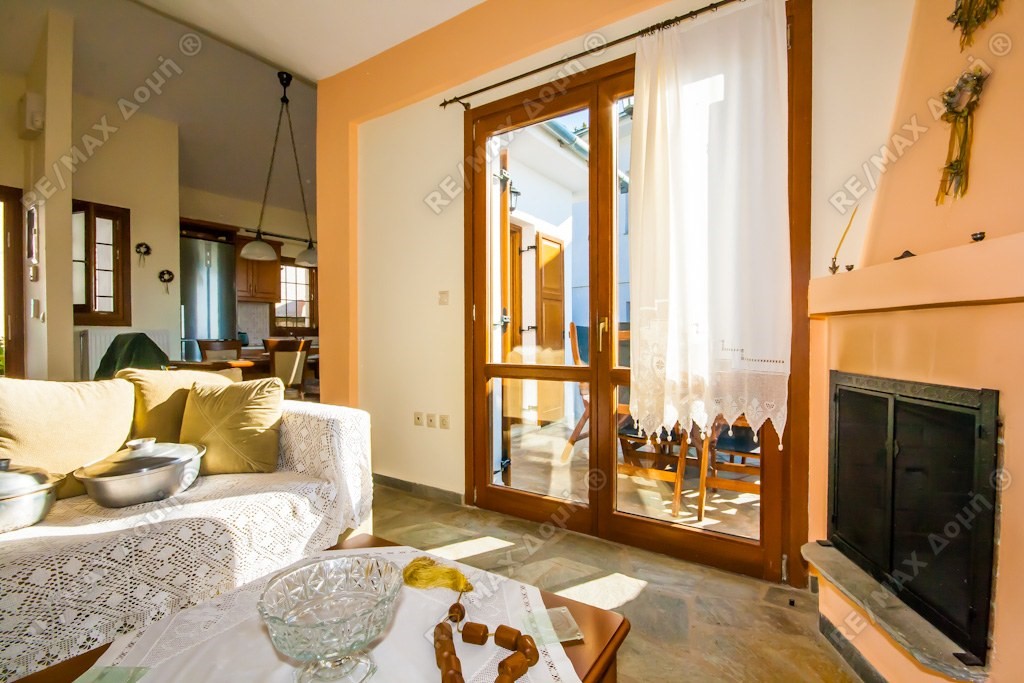 2 Bed, 1 Bath, HouseFor Sale, Center, Portaria, Magnesia