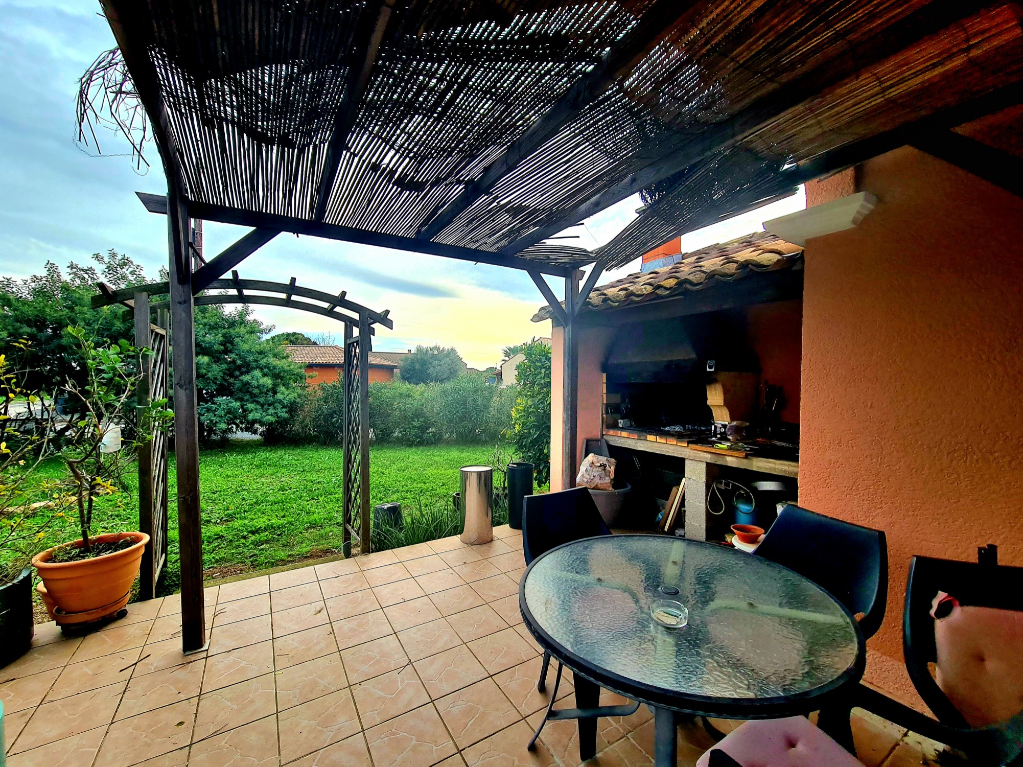 4 Bed, 1 Bath, HouseFor Sale, Puissalicon, Herault, Languedoc-Roussillon, 34480