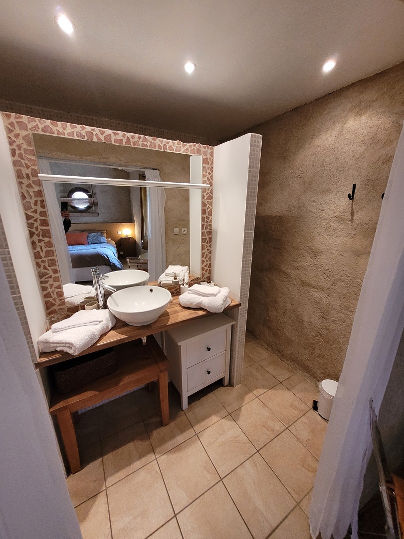 8 Bed, 5 Bath, HouseFor Sale, Olargues, Herault, Languedoc-Roussillon, 34390