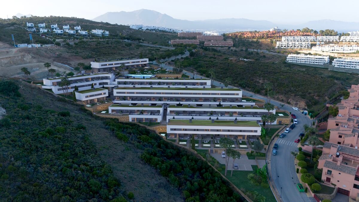 3 Bed, 2 Bath, HouseFor Sale, La Duquesa, Malaga