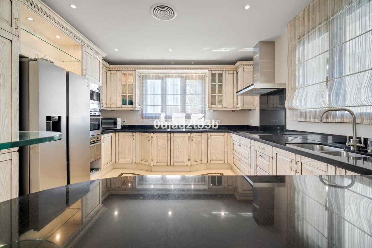 7 Bed, 6 Bath, HouseFor Sale, Benahavis, Malaga
