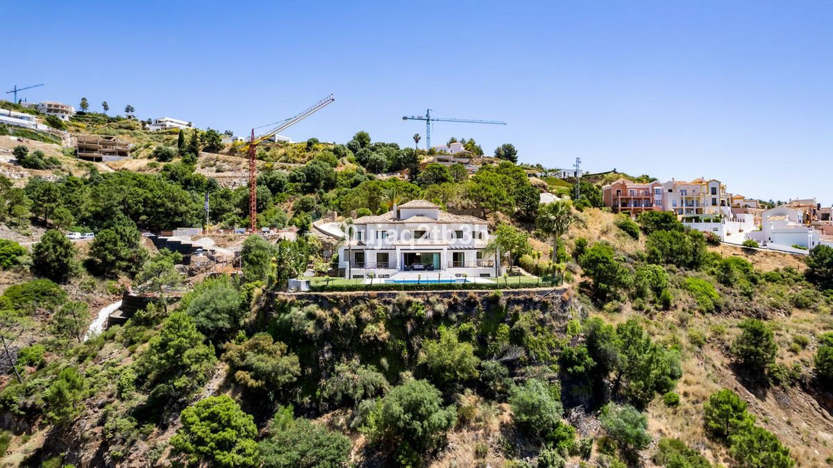 7 Bed, 6 Bath, HouseFor Sale, Benahavis, Malaga