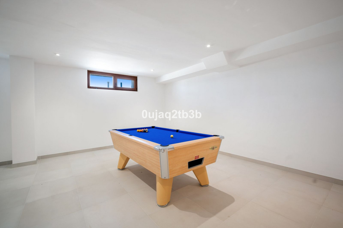 7 Bed, 6 Bath, HouseFor Sale, Benahavis, Malaga