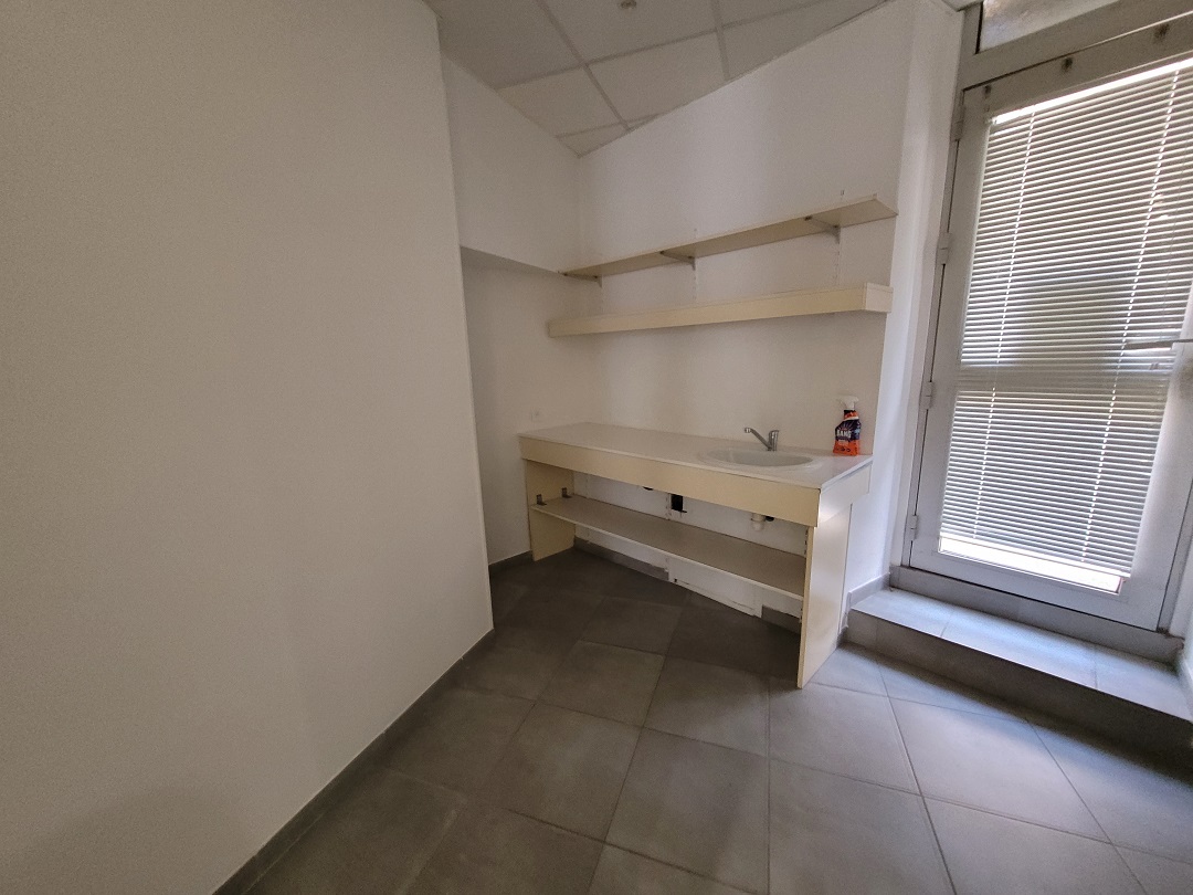 Commercial Property, For Sale