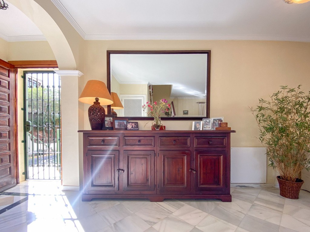 3 Bed, 3 Bath, ApartmentFor Sale, Mijas, Malaga