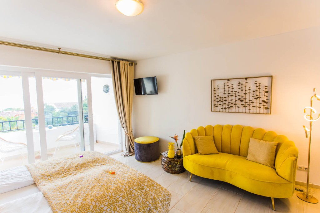 1 Bed, 1 Bath, ApartmentFor Sale, Marbella, Malaga