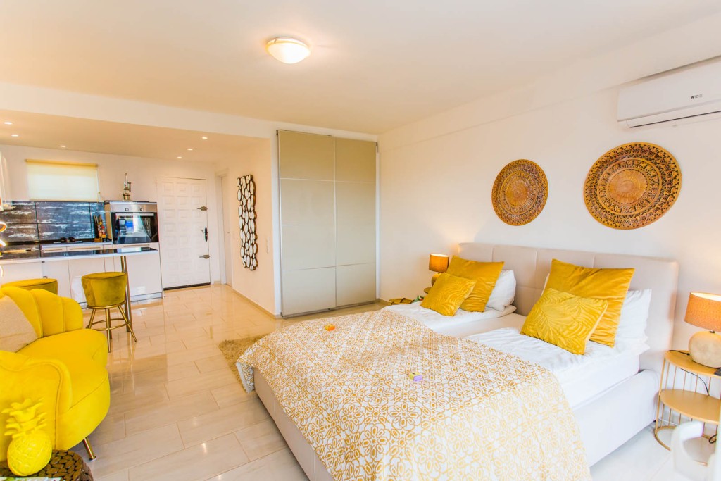 1 Bed, 1 Bath, ApartmentFor Sale, Marbella, Malaga