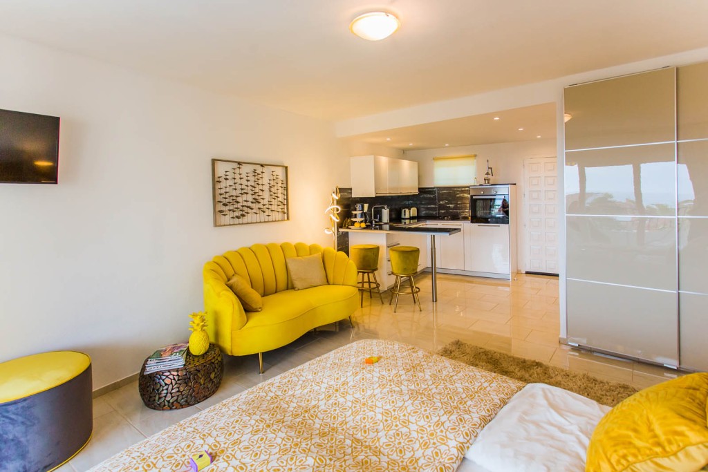 1 Bed, 1 Bath, ApartmentFor Sale, Marbella, Malaga