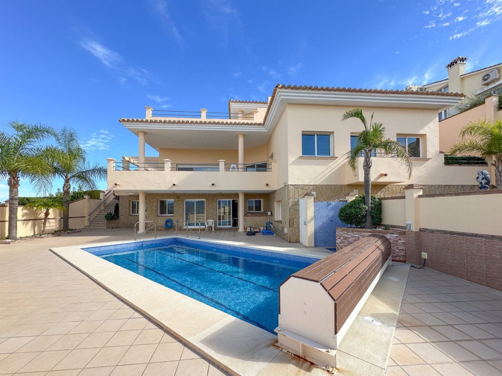 4 Bed, 5 Bath, HouseFor Sale, Mijas Costa, Malaga