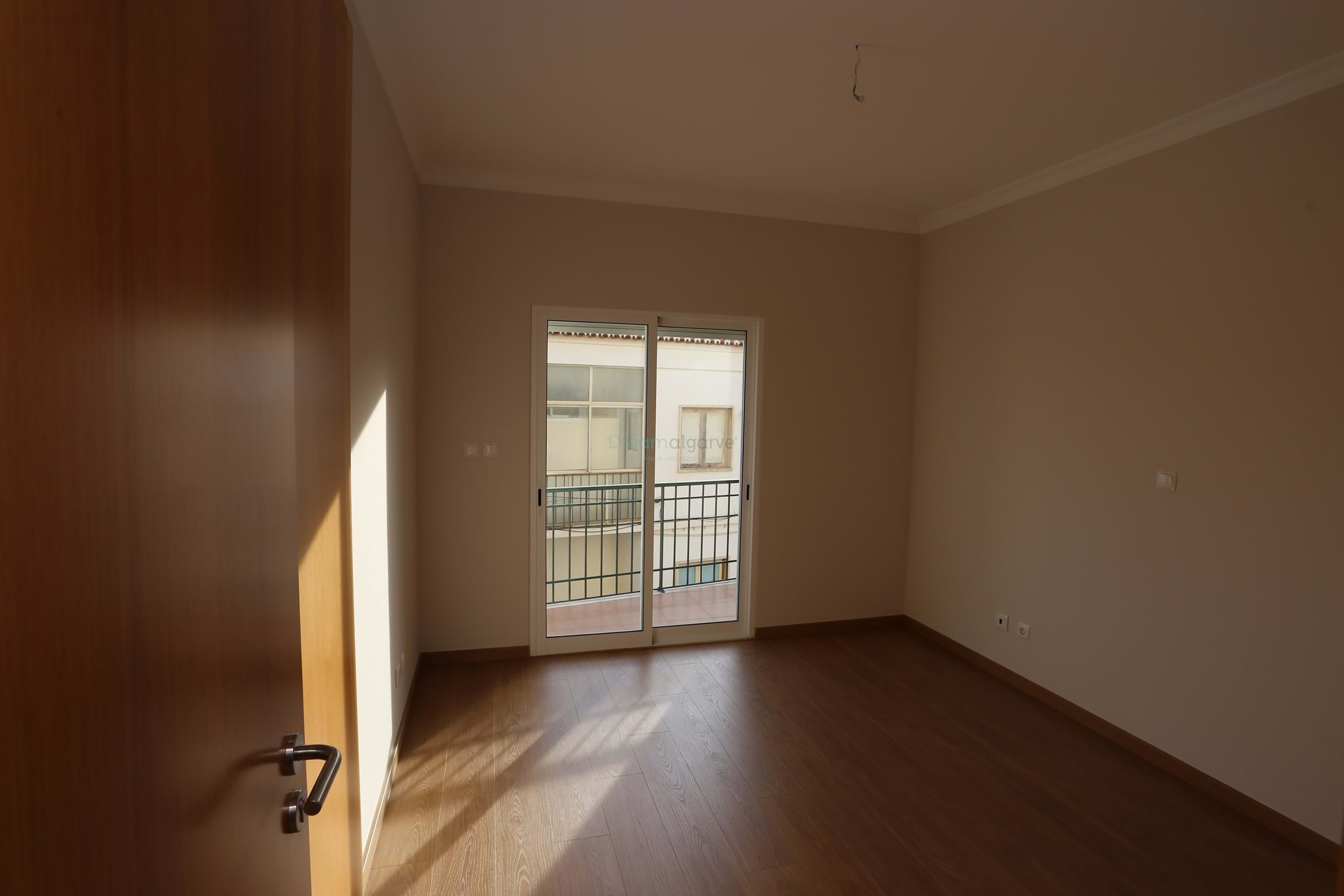 2 Bed, 2 Bath, ApartmentFor Sale, Lagos, Faro, 8600-708