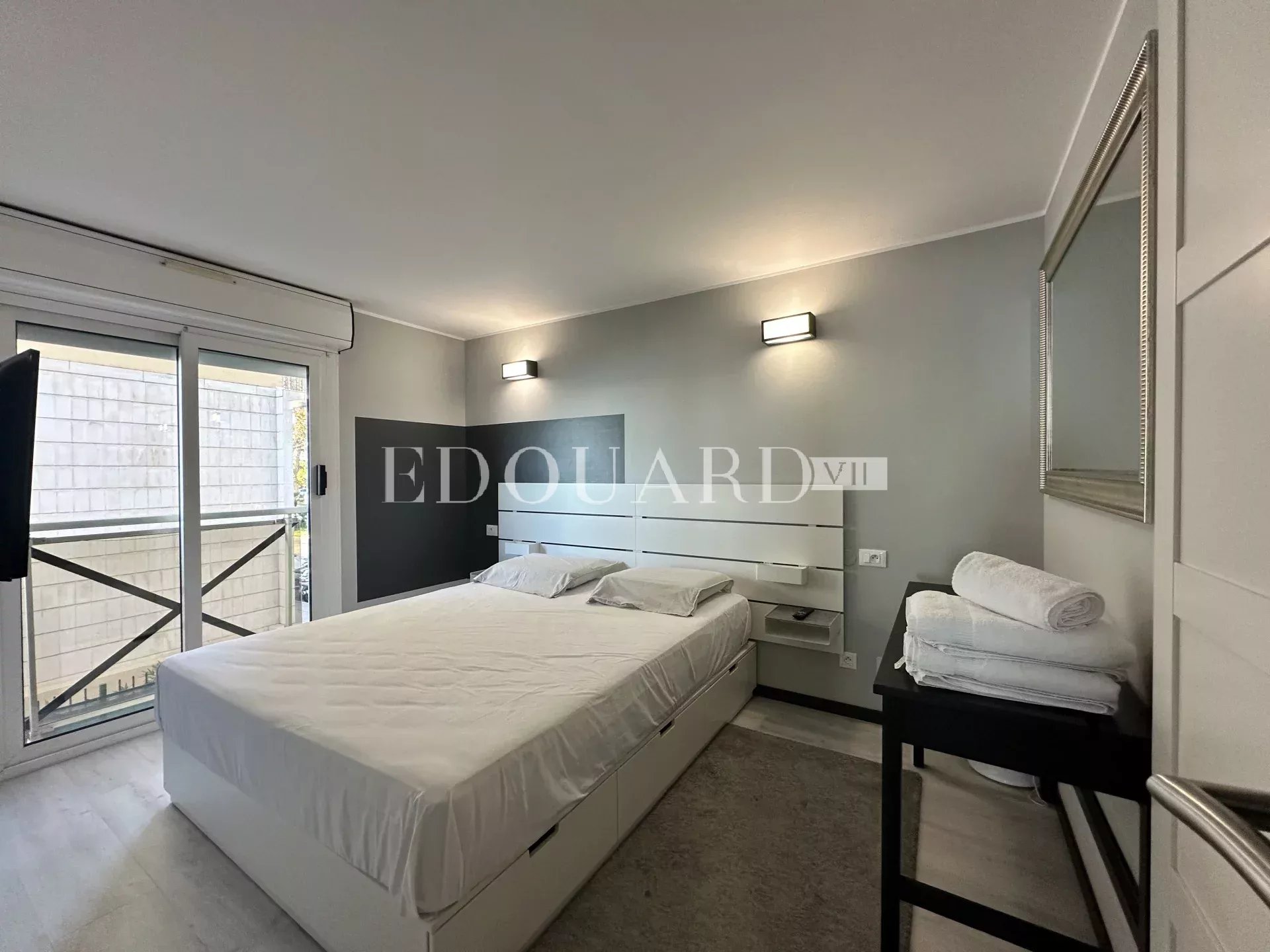 2 Bed, 1 Bath, ApartmentFor Sale, Menton, Alpes-Maritimes