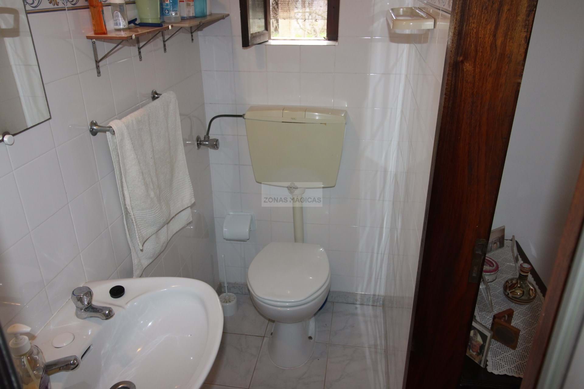 3 Bed, 2 Bath, HouseFor Sale, Lagos, Faro, 8600-102