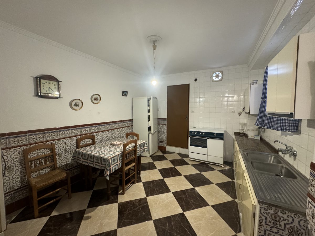 6 Bed, 2 Bath, HouseFor Sale, Pruna, Andalucia