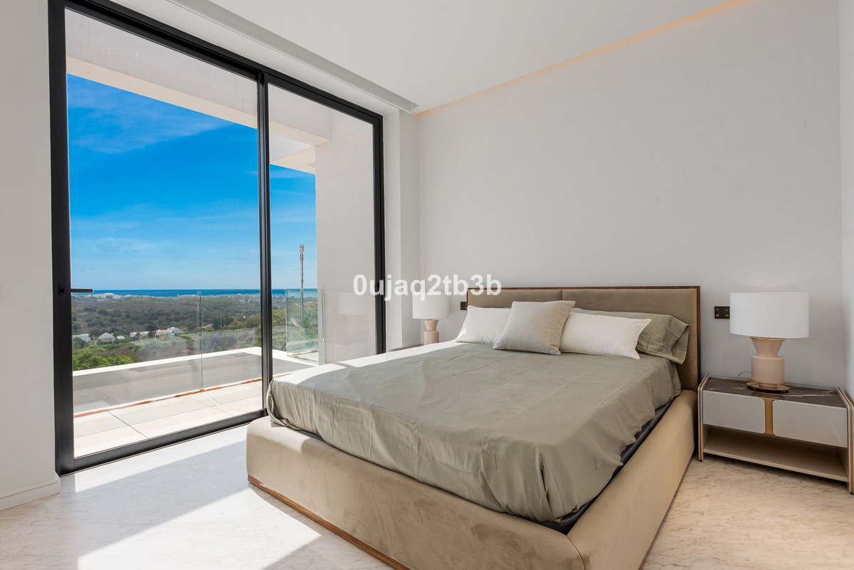 5 Bed, 5 Bath, HouseFor Sale, Los Flamingos, Malaga