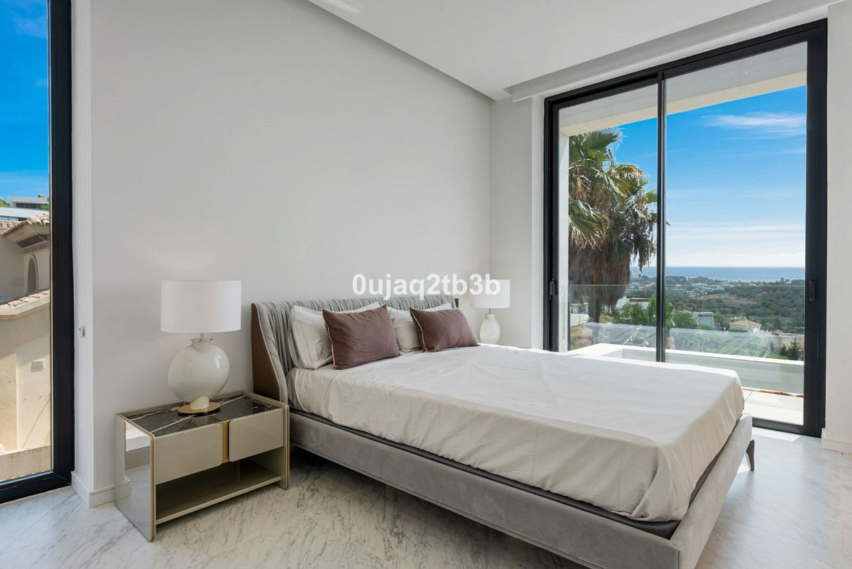 5 Bed, 5 Bath, HouseFor Sale, Los Flamingos, Malaga