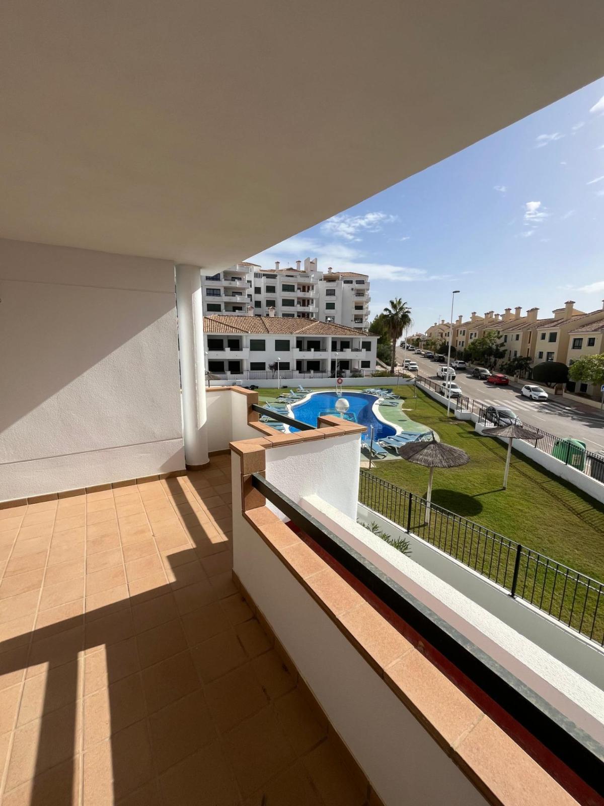 2 Bed, 2 Bath, ApartmentFor Sale, Lomas De Campoamor, Alicante