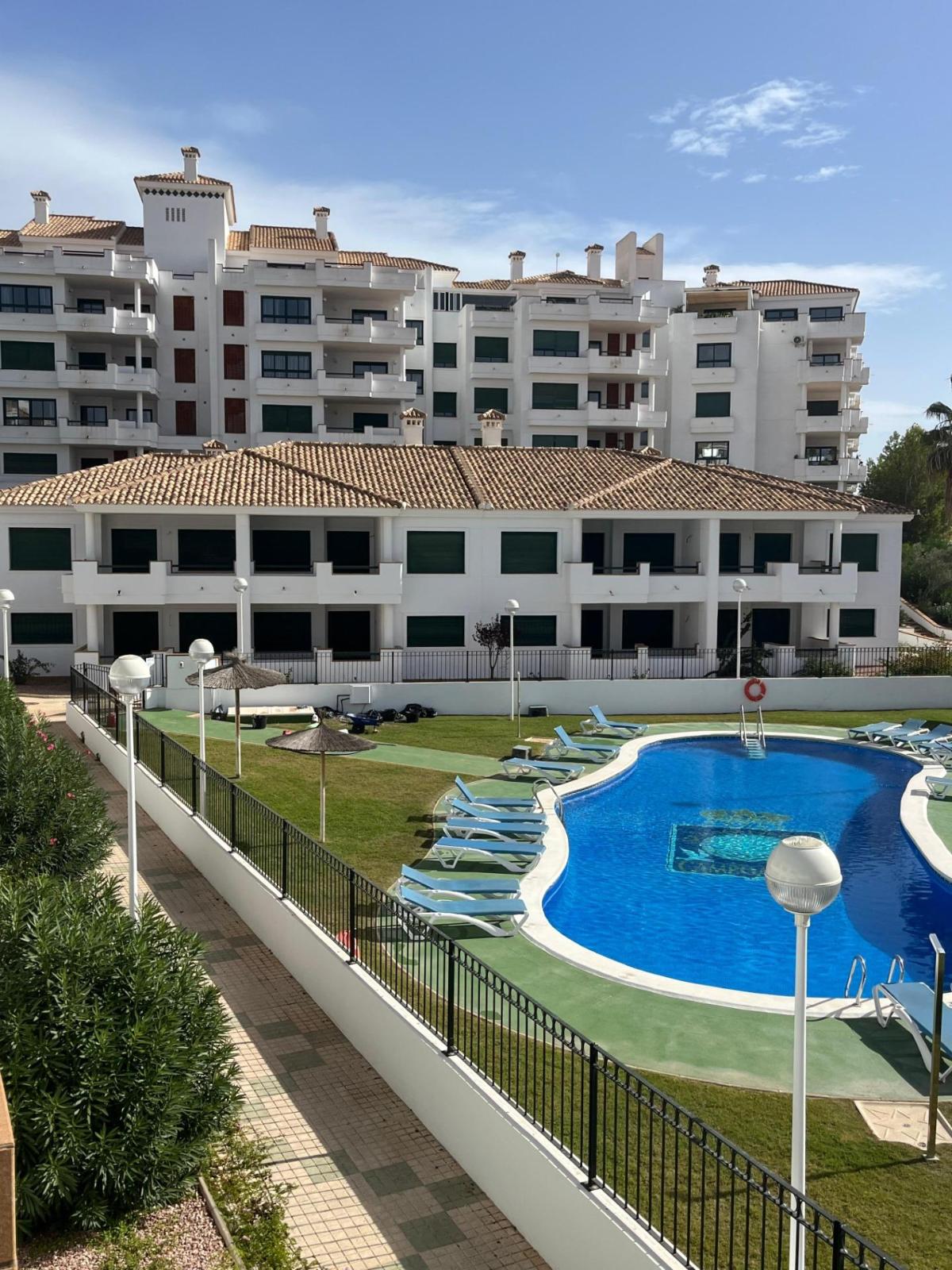 2 Bed, 2 Bath, ApartmentFor Sale, Lomas De Campoamor, Alicante