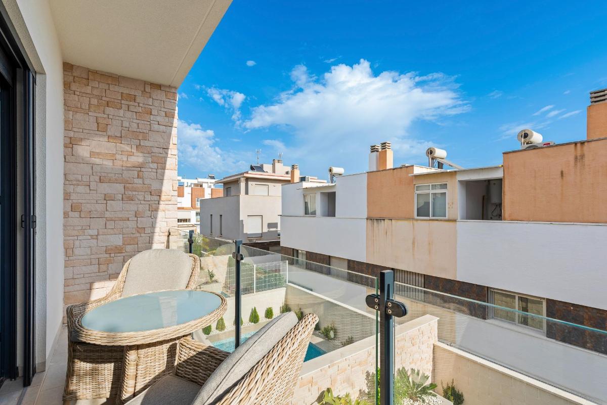 4 Bed, 4 Bath, HouseFor Sale, Guardamar Del Segura, Alicante
