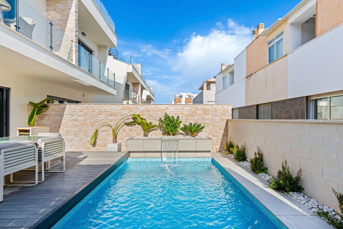 4 Bed, 4 Bath, HouseFor Sale, Guardamar Del Segura, Alicante