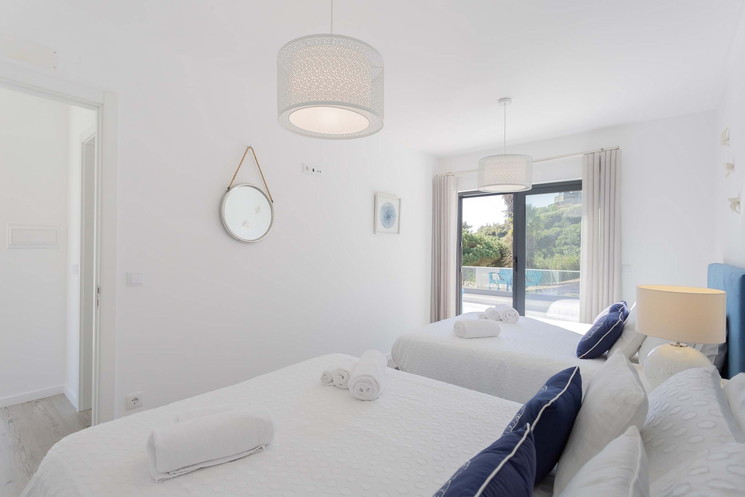 3 Bed, 2 Bath, HouseFor Sale, São Martinho do Porto, Leiria, 2460-699