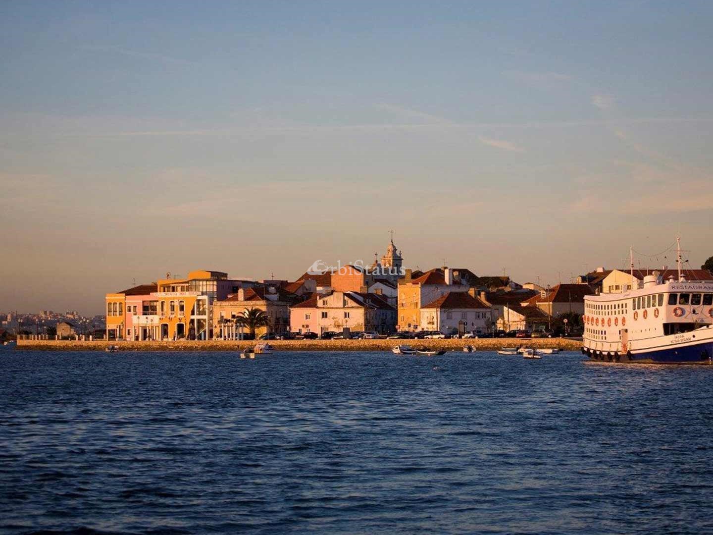 2 Bed, 2 Bath, ApartmentFor Sale, Seixal, Setubal, 2840-627