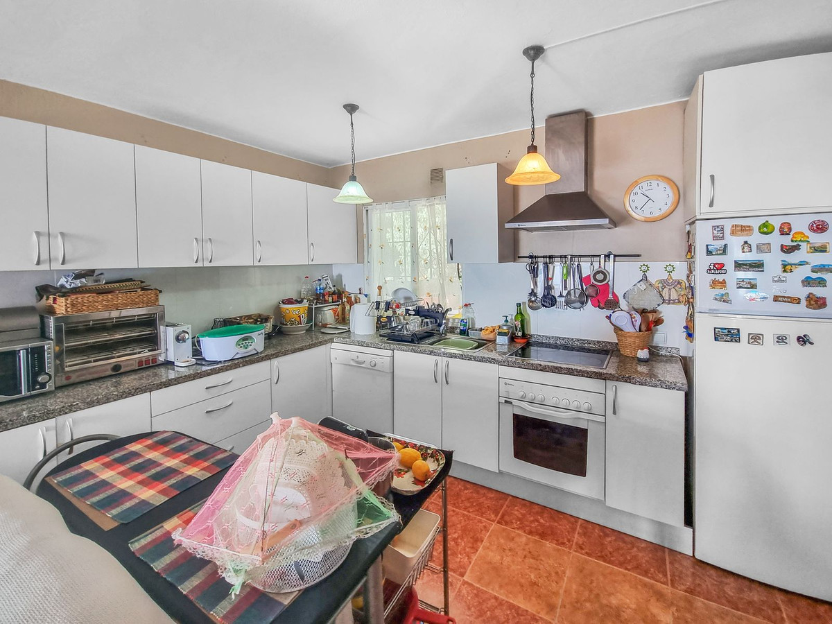 2 Bed, 2 Bath, HouseFor Sale, La Duquesa, Malaga 2 Bed, 2 Bath, HouseFor Sale, La Duquesa, Malaga